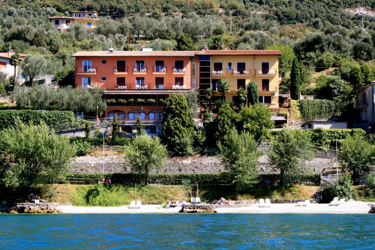 Motorvriendelijk Hotel Villa Carmen in Malcesine